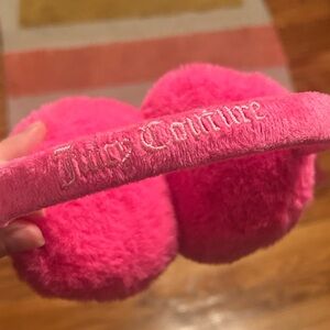 🩷Juicy Couture Ultra Soft Hot Pink Earmuffs
